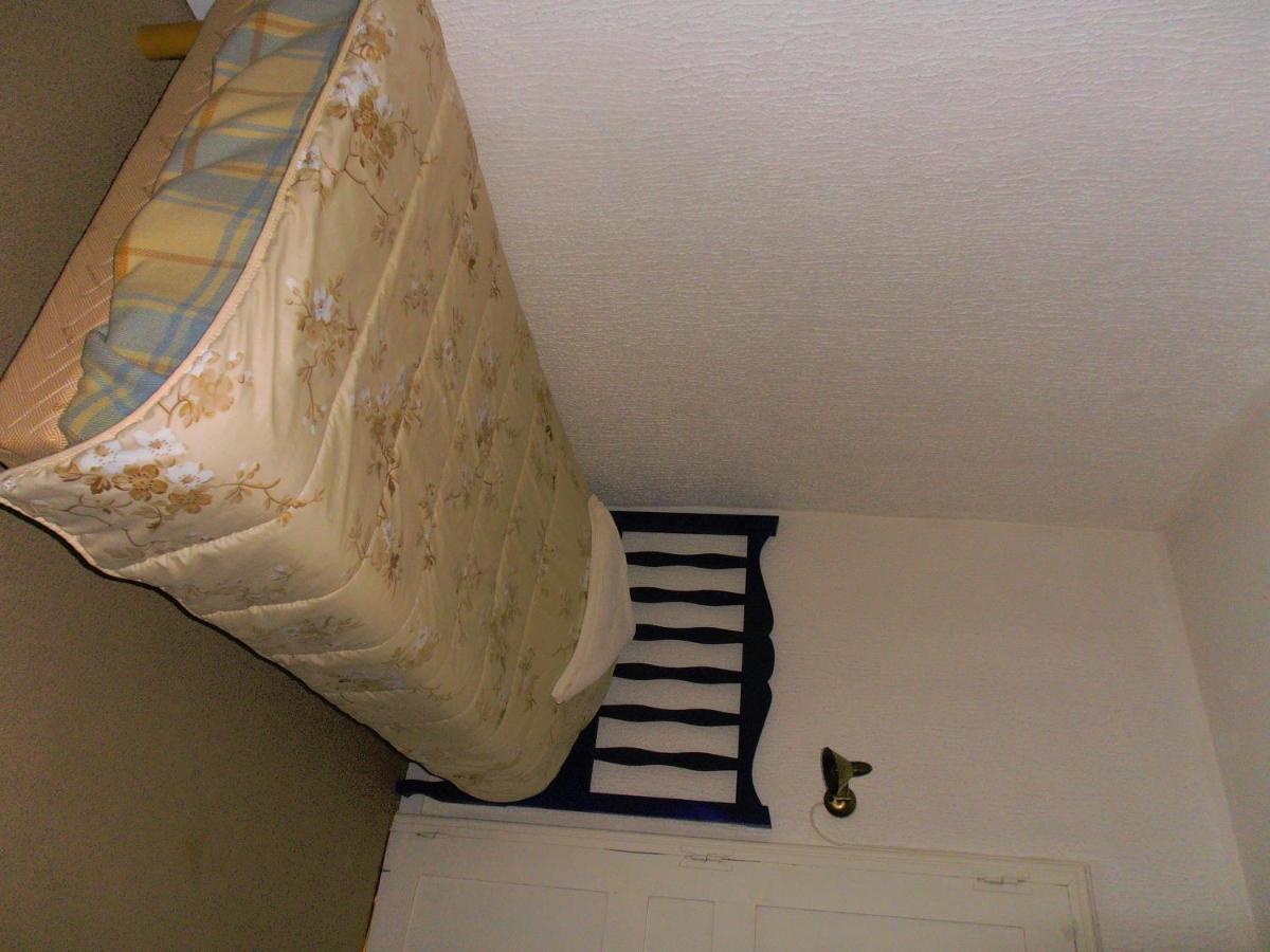 Relais Du Sidobre Hotel Lacrouzette Room photo